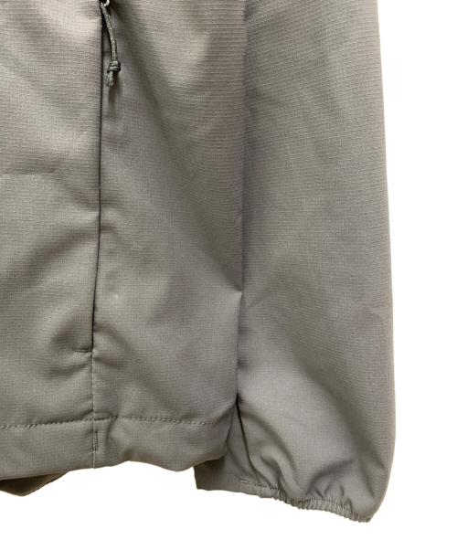 Patagonia（パタゴニア）Patagonia (パタゴニア) ナイロンジャケット グレー サイズ:L 未使用品の古着・服飾アイテム