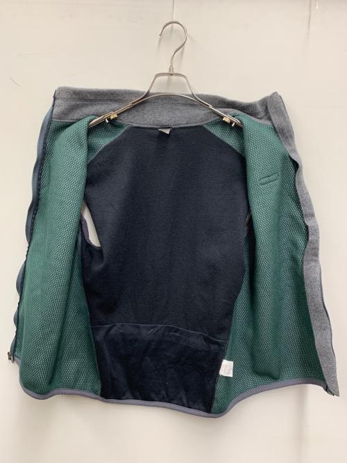 Patagonia（パタゴニア）Patagonia (パタゴニア) フリースベスト グレー サイズ:Mの古着・服飾アイテム