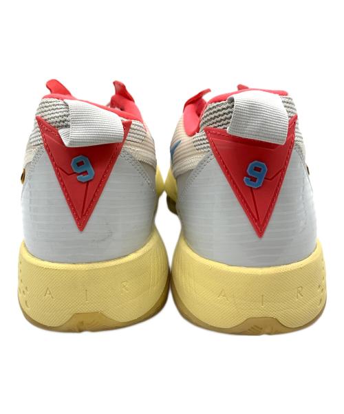 NIKE（ナイキ）NIKE (ナイキ) ミッドカットスニーカー ベージュ×レッド サイズ:27.5の古着・服飾アイテム