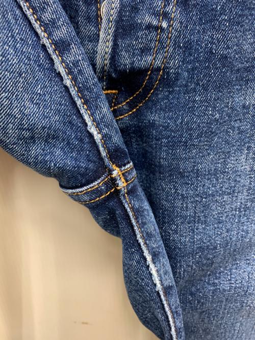 LEVI'S（リーバイス）LEVI'S (リーバイス) デニムパンツ インディゴ サイズ:w32×L32の古着・服飾アイテム