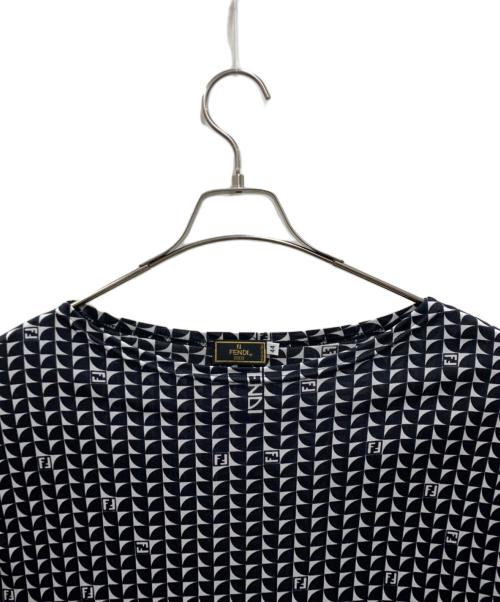 FENDI（フェンディ）FENDI (フェンディ) ノースリーブカットソー ホワイト×ブラック サイズ:44の古着・服飾アイテム