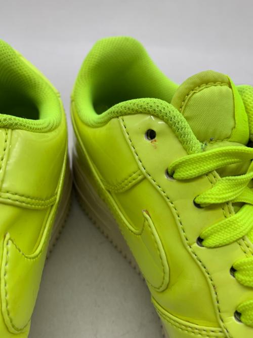 NIKE（ナイキ）NIKE (ナイキ) スニーカー イエロー サイズ:27の古着・服飾アイテム