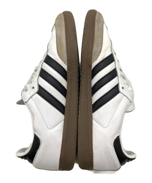 adidas（アディダス）adidas (アディダス) ローカットスニーカー ホワイト×ブラック サイズ:28の古着・服飾アイテム