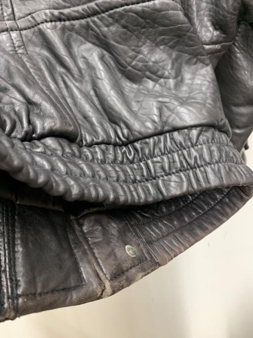 ROBERT COMSTOCK（ロバートコムストック）ROBERT COMSTOCK (ロバートコムストック) レザーブルゾン ブラック サイズ:USA40の古着・服飾アイテム