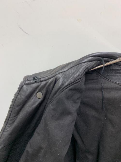 ROBERT COMSTOCK（ロバートコムストック）ROBERT COMSTOCK (ロバートコムストック) レザーブルゾン ブラック サイズ:USA40の古着・服飾アイテム