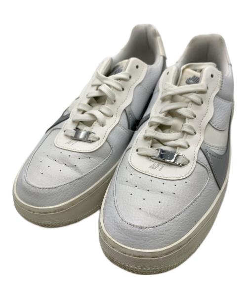 NIKE（ナイキ）NIKE (ナイキ) スニーカー ホワイト サイズ:26.5の古着・服飾アイテム