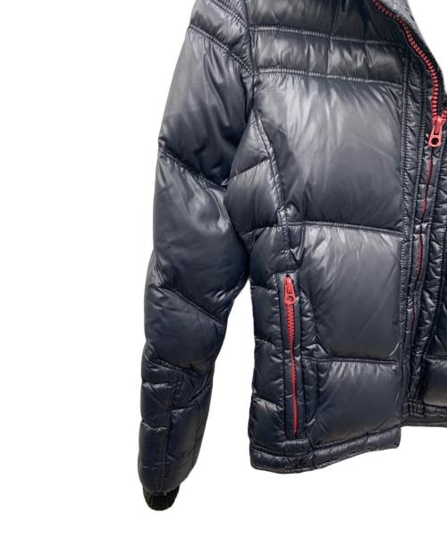 DIESEL（ディーゼル）DIESEL (ディーゼル) ダウンジャケット ブラック×レッド サイズ:Mの古着・服飾アイテム