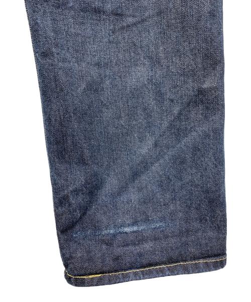 CUNE（キューン）CUNE (キューン) デニムパンツ インディゴ サイズ:81cm(W32)の古着・服飾アイテム
