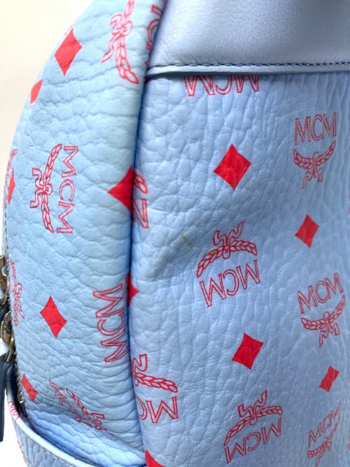 MCM（エムシーエム）MCM (エムシーエム) リュック ブルーの古着・服飾アイテム