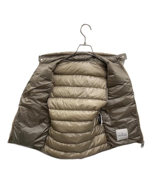 MONCLER（モンクレール）MONCLER (モンクレール) ダウンベスト ベージュ サイズ:不明の古着・服飾アイテム