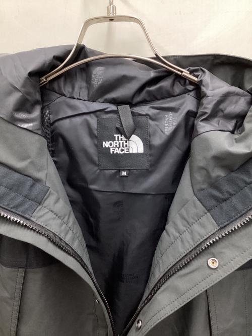 THE NORTH FACE（ザ ノース フェイス）THE NORTH FACE (ザ ノース フェイス) マウンテンパーカー ブラック×グレー サイズ:M 未使用品の古着・服飾アイテム