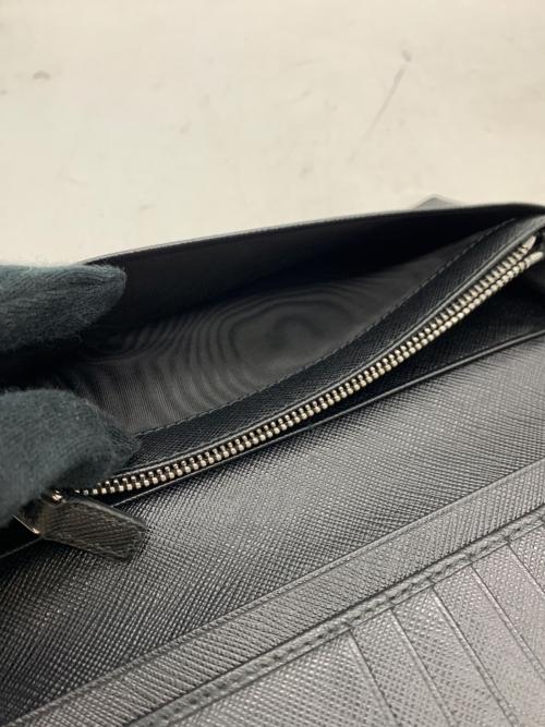PRADA（プラダ）PRADA (プラダ) 長財布 ブラックの古着・服飾アイテム
