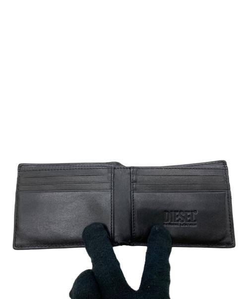 DIESEL（ディーゼル）DIESEL (ディーゼル) 2つ折り財布 ブラックの古着・服飾アイテム