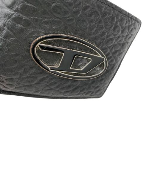 DIESEL（ディーゼル）DIESEL (ディーゼル) 2つ折り財布 ブラックの古着・服飾アイテム