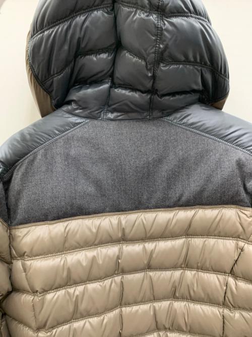 DUVETICA（デュベティカ）DUVETICA (デュベティカ) ダウンジャケット グレー サイズ:46の古着・服飾アイテム