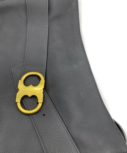TORY BURCH（トリーバーチ）TORY BURCH (トリーバーチ) レザーショルダーバッグ ブラックの古着・服飾アイテム