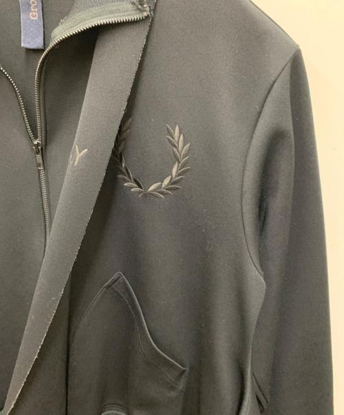 GROUND Y（グラウンドワイ）Ground Y (グラウンドワイ) FRED PERRY (フレッドペリー) フレアトラックジャケット ブラック サイズ:Mの古着・服飾アイテム