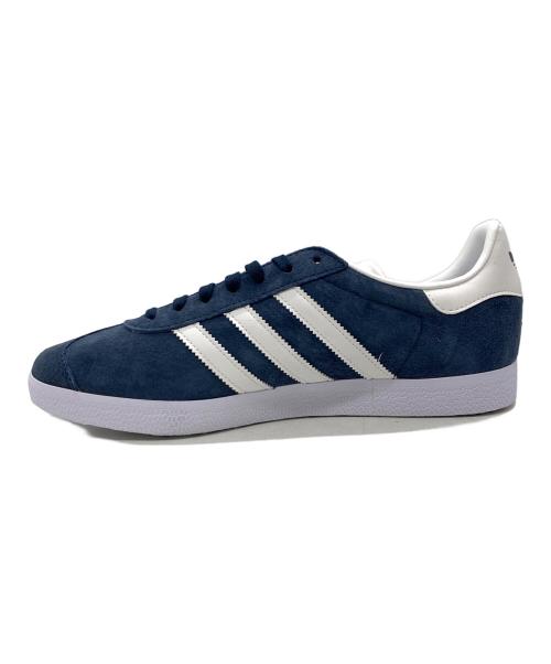 adidas（アディダス）adidas (アディダス) スニーカー ネイビー×ホワイト サイズ:28 未使用品の古着・服飾アイテム