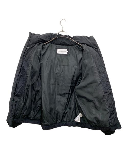 Calvin Klein Jeans（カルバンクラインジーンズ）Calvin Klein Jeans (カルバンクラインジーンズ) 中綿ジャケット ブラック サイズ:Lの古着・服飾アイテム