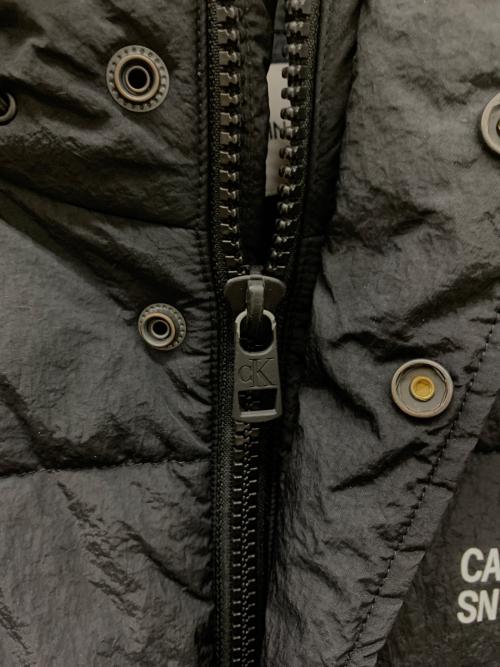 Calvin Klein Jeans（カルバンクラインジーンズ）Calvin Klein Jeans (カルバンクラインジーンズ) 中綿ジャケット ブラック サイズ:Lの古着・服飾アイテム