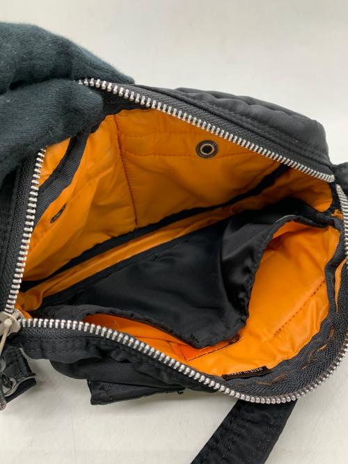 PORTER（ポーター）PORTER (ポーター) ショルダーバッグ ブラック×オレンジの古着・服飾アイテム