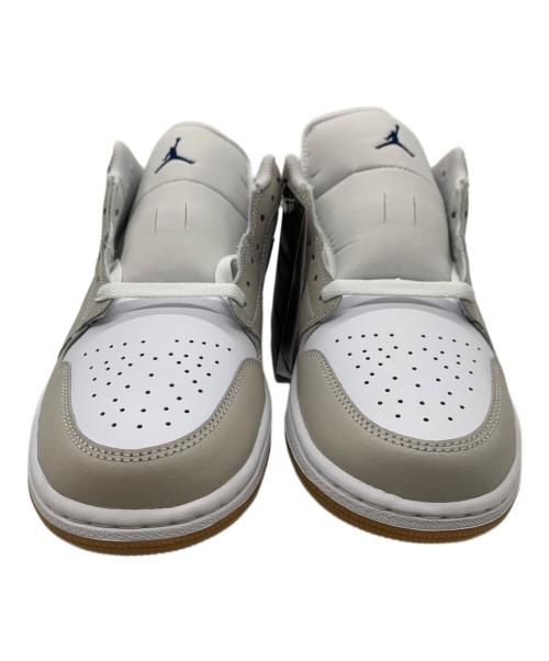 NIKE（ナイキ）NIKE (ナイキ) AIR JORDAN 1 LOW ホワイト×ベージュ サイズ:27.5 未使用品の古着・服飾アイテム