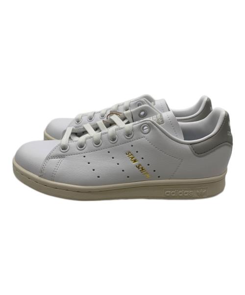 adidas（アディダス）adidas (アディダス) ローカットスニーカー ホワイト サイズ:22.5 未使用品の古着・服飾アイテム