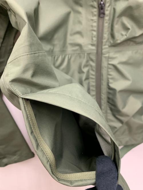 adsum（アドサム）Adsum (アドサム) マウンテンパーカー オリーブ サイズ:XLの古着・服飾アイテム