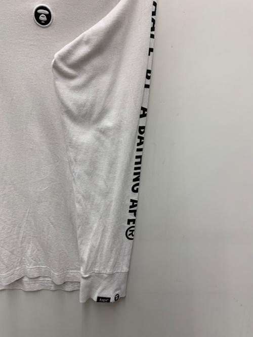 A BATHING APE（ア ベイシング エイプ）A BATHING APE (ア ベイシング エイプ) 長袖カットソー ホワイト サイズ:Mの古着・服飾アイテム