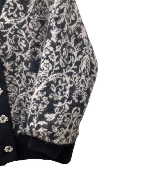 Snidel（スナイデル）Snidel (スナイデル) ビジューボタンジャガードカーディガン ブラック×ベージュ サイズ:FREEの古着・服飾アイテム