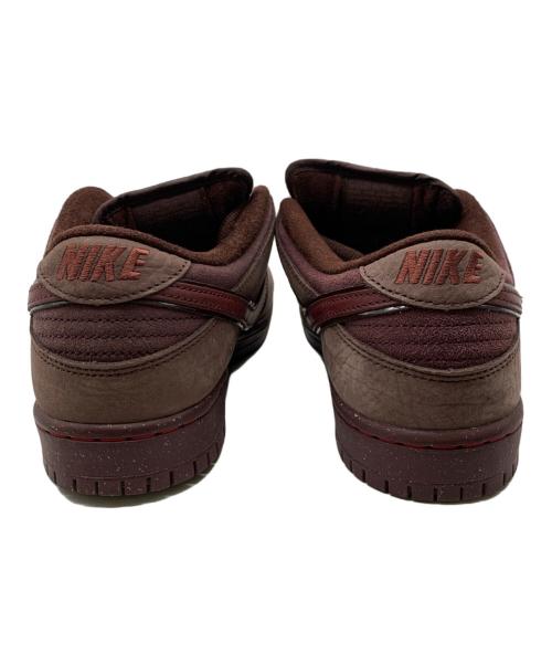 NIKE SB（ナイキエスビー）NIKE SB (ナイキエスビー) Dunk Low PRM City of Love Burgun ブラウン サイズ:26.5の古着・服飾アイテム