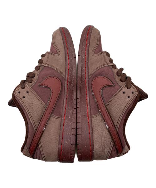 NIKE SB（ナイキエスビー）NIKE SB (ナイキエスビー) Dunk Low PRM City of Love Burgun ブラウン サイズ:26.5の古着・服飾アイテム