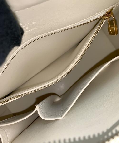 LOUIS VUITTON（ルイ ヴィトン）LOUIS VUITTON (ルイ ヴィトン) ハンドバッグ ヴェルニ ヒューストン ジョーヌの古着・服飾アイテム