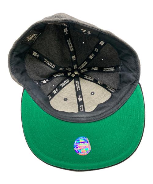 New Era（ニューエラ）New Era (ニューエラ) stussy (ステューシー) キャップ グレー サイズ:7 3/8の古着・服飾アイテム