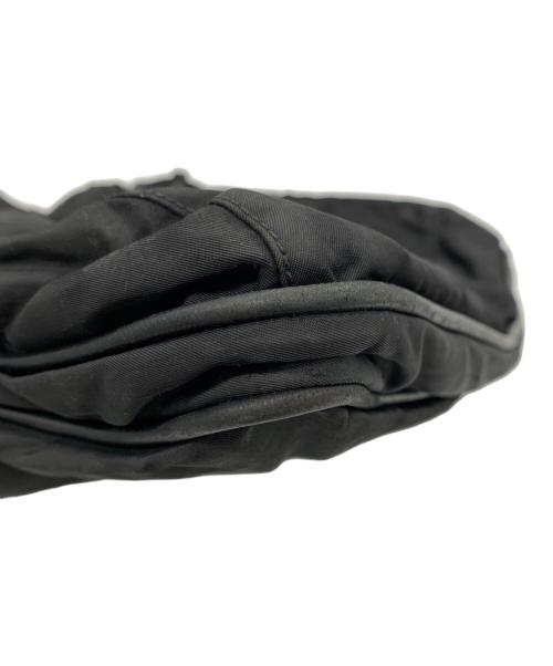 PRADA（プラダ）PRADA (プラダ) ナイロンショルダーバッグの古着・服飾アイテム