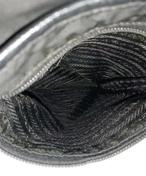 PRADA（プラダ）PRADA (プラダ) ナイロンショルダーバッグの古着・服飾アイテム