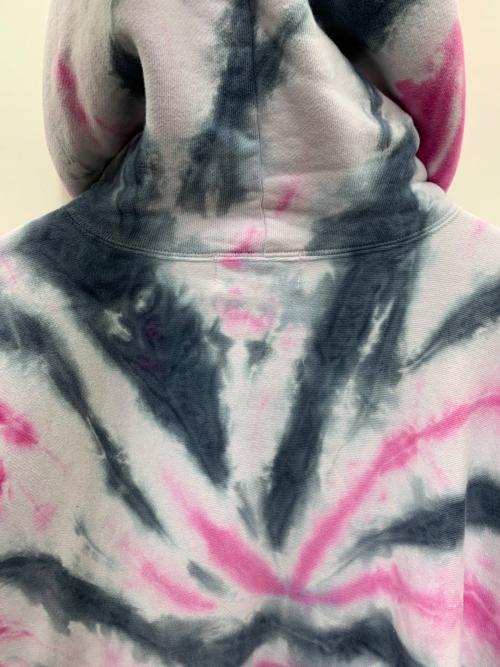 JOYRICH（ジョイリッチ）JOYRICH (ジョイリッチ) プルオーバーパーカー グレー×ピンク サイズ:Lの古着・服飾アイテム