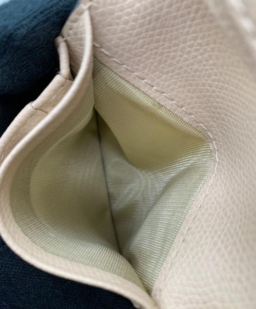 FURLA（フルラ）FURLA (フルラ) 2つ折り財布 ベージュの古着・服飾アイテム