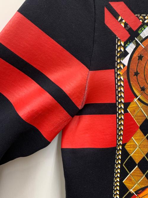 GIVENCHY（ジバンシィ）GIVENCHY (ジバンシィ) クルーネックスウェット ブラック サイズ:Lの古着・服飾アイテム