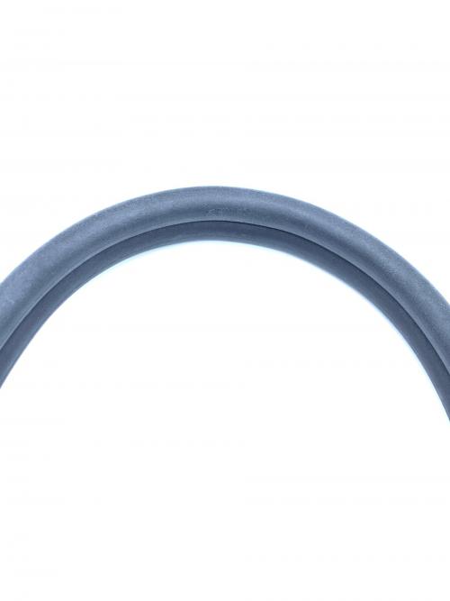 MIU MIU（ミュウミュウ）MIU MIU (ミュウミュウ) トートバッグ ブラックの古着・服飾アイテム