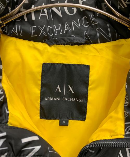 ARMANI EXCHANGE（アルマーニ エクスチェンジ）ARMANI EXCHANGE (アルマーニ エクスチェンジ) ダウンジャケット ブラック×イエロー サイズ:Sの古着・服飾アイテム