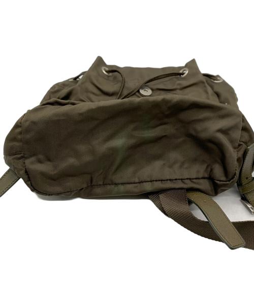 PRADA（プラダ）PRADA (プラダ) ナイロンリュック オリーブの古着・服飾アイテム