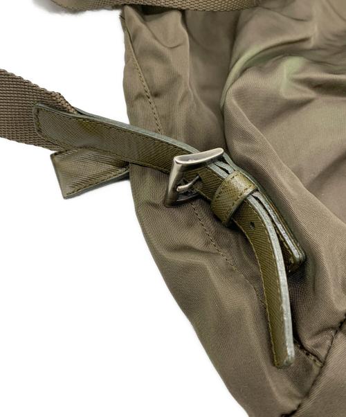 PRADA（プラダ）PRADA (プラダ) ナイロンリュック オリーブの古着・服飾アイテム