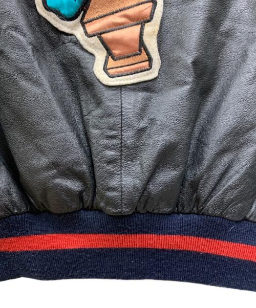 MAZIAR LEATHER GALLERY（マジア・レザー・ギャラリー）MAZIAR LEATHER GALLERY (マジア・レザー・ギャラリー) レザージャケット ブラック×レッド サイズ:Mの古着・服飾アイテム