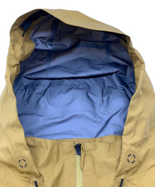 OAKLEY（オークリー）OAKLEY (オークリー) マウンテンパーカー ベージュ サイズ:Lの古着・服飾アイテム