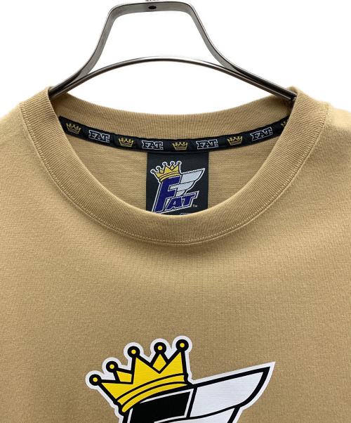 FAT（エフエーティー）FAT (エフエーティー) 半袖カットソー ベージュ サイズ:FREE 未使用品の古着・服飾アイテム