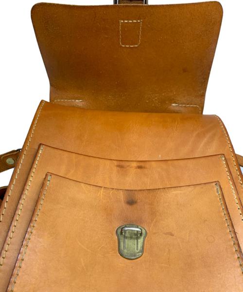 Herz（ヘルツ）Herz (ヘルツ) 2WAYショルダーバッグ ブラウンの古着・服飾アイテム