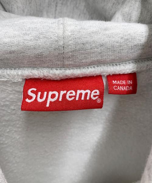 SUPREME（シュプリーム）Supreme (シュプリーム) プルオーバーパーカー グレー サイズ:XLARGEの古着・服飾アイテム