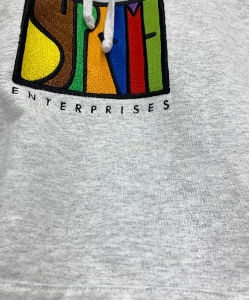 SUPREME（シュプリーム）Supreme (シュプリーム) プルオーバーパーカー グレー サイズ:XLARGEの古着・服飾アイテム