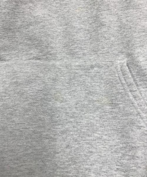 SUPREME（シュプリーム）Supreme (シュプリーム) プルオーバーパーカー グレー サイズ:XLARGEの古着・服飾アイテム